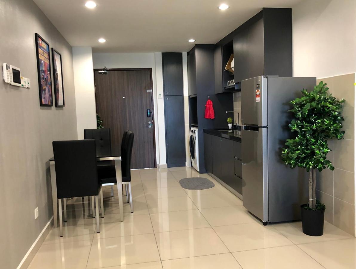 Legoland: Themed Family House at Puteri Harbour Apartment Johor Bahru Exterior photo